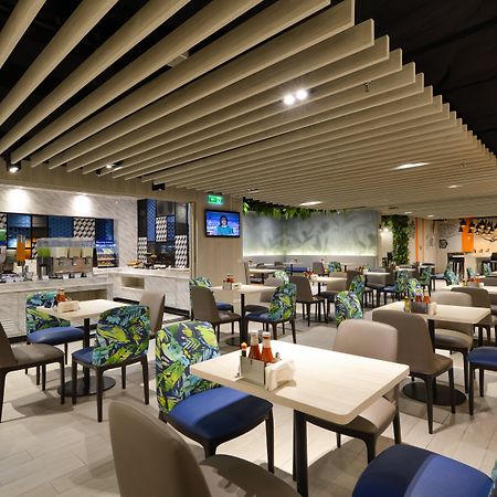 Holiday Inn Express Bangkok Sukhumvit 11 By Ihg Dış mekan fotoğraf